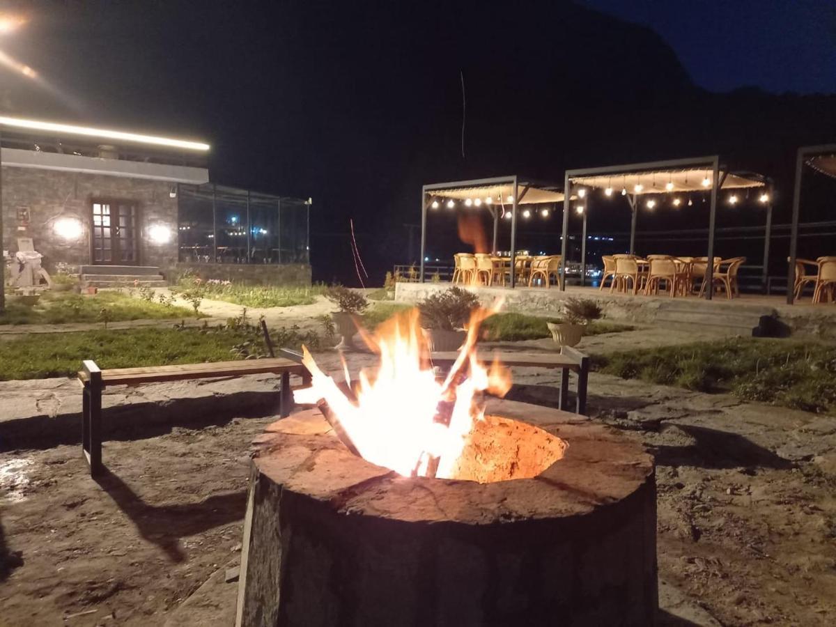 Horizon Resort Attabad Lake Hunza Karimabad  외부 사진