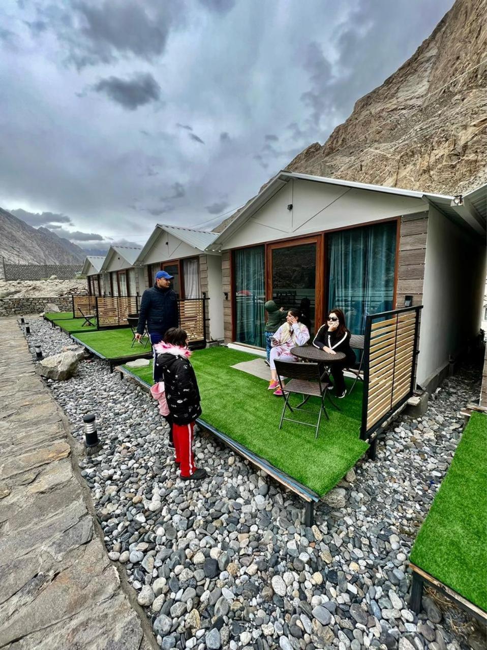 Horizon Resort Attabad Lake Hunza Karimabad  외부 사진